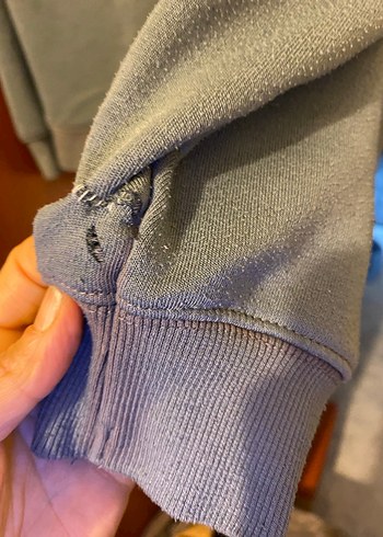 Tom ve Jerry Baskılı Gri Kapüşonlu Sweatshirt - Görsel 3