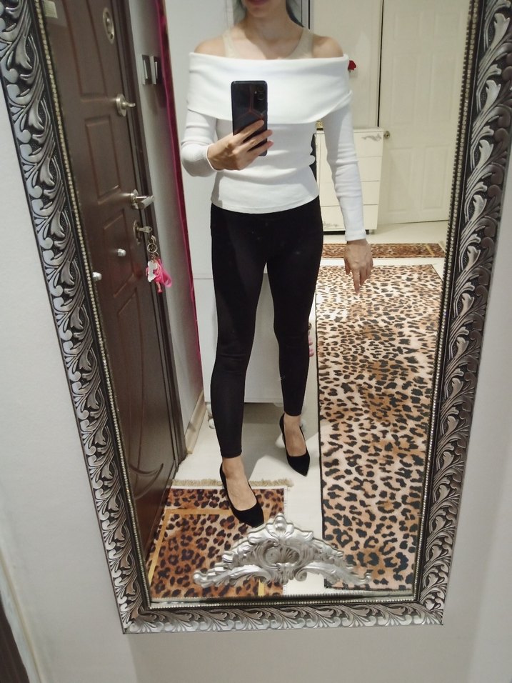 Kadın Beyaz kayık Yaka Uzun Kollu Kazak - Görsel 4