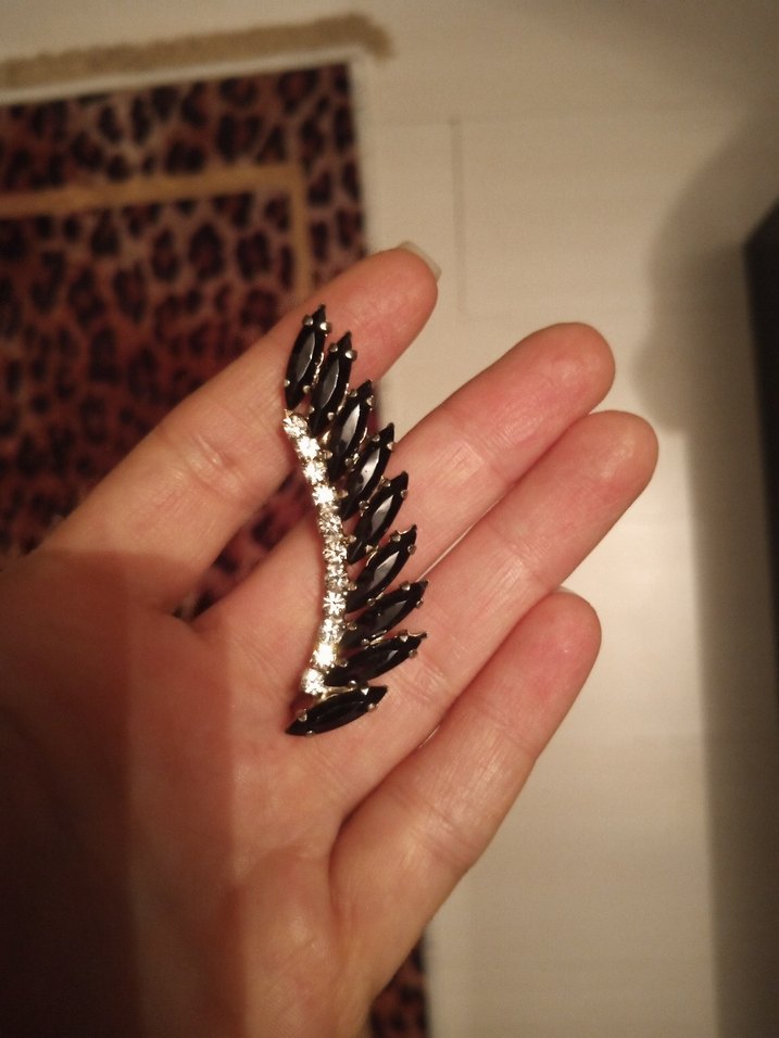 Siyah Parlak Taşlı Kadın Kulak Kıkırdağı - Görsel 2