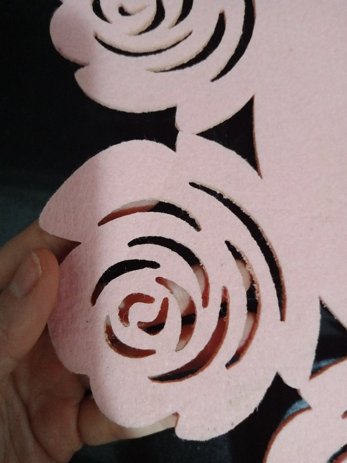 Gül Desenli Pembe servis - Görsel 3