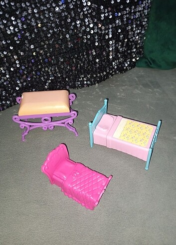 Barbie eşyaları 