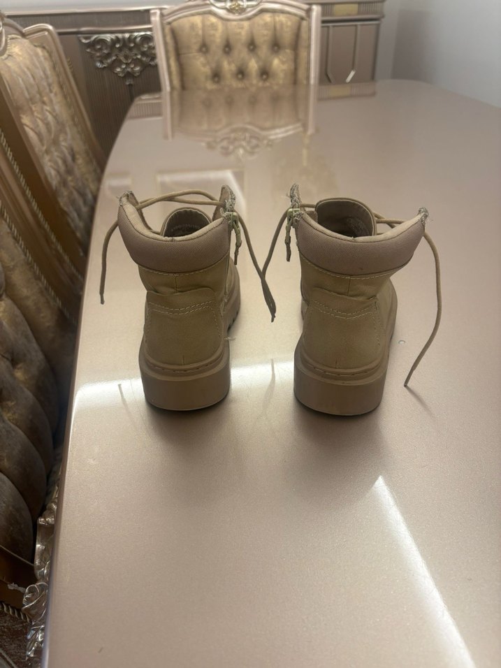 Bej Süet erkek çocuk Bot - Görsel 3