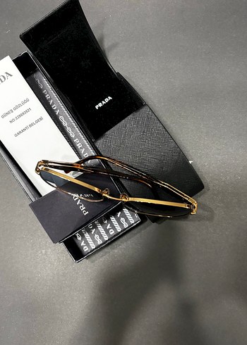 Prada Kadın Klasik Gold Güneş Gözlüğü - Görsel 7