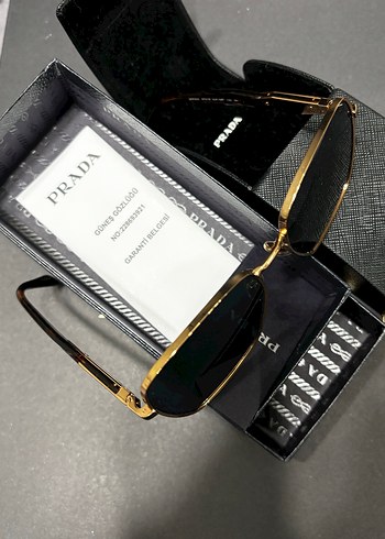 Prada Kadın Klasik Gold Güneş Gözlüğü - Görsel 2