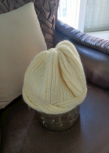 Beyaz Örgü Kadın Bere - Görsel 4