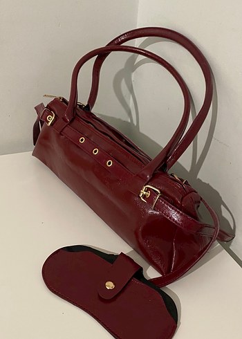 Zara Bordo Parlak Deri Kadın El Çantası