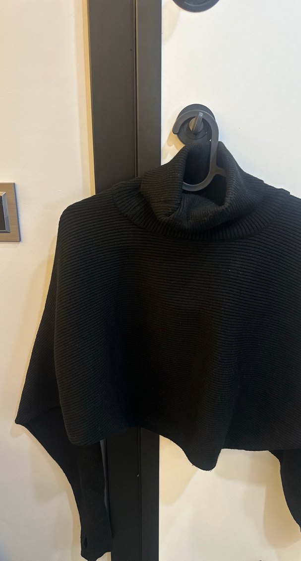 Siyah Boğazlı Kadın Salaş Kazak - Görsel 2