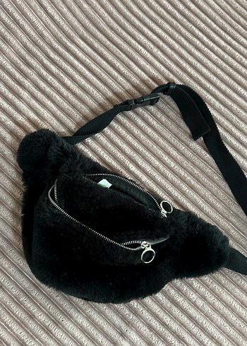 Siyah Peluş kadın Bel Çantası - Görsel 3