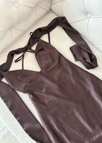 Kahverengi V Yakalı Uzun Drapeli Kadın Elbise - Görsel 4