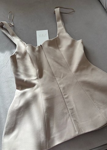 zara bej rengi etiketli bluz - Görsel 6