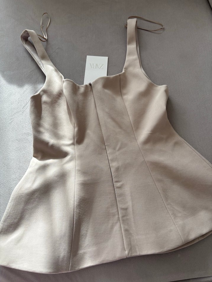 zara bej rengi etiketli bluz - Görsel 5