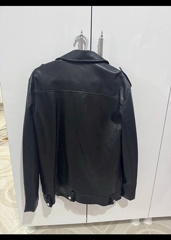 Stradivarius Viral Siyah Deri Biker Ceket