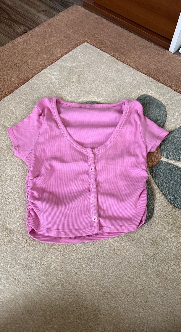 Pembe Kısa Kollu Düğmeli Tişört - Görsel 2