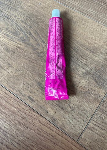 NEVACOLOR Saç Boyası Tüpü 9.3 - Görsel 2