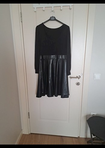 Siyah Deri Kemerli Mini Goth Elbise - Görsel 2