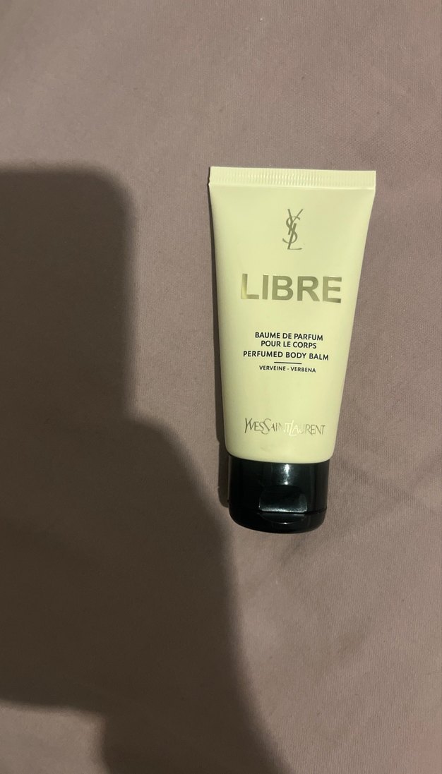 Vücut kremi yunanistandan aldım parfümünün kokusunun kremi - Görsel 3