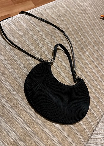 Klasik Siyah Pilili Kadın Çanta - Görsel 2