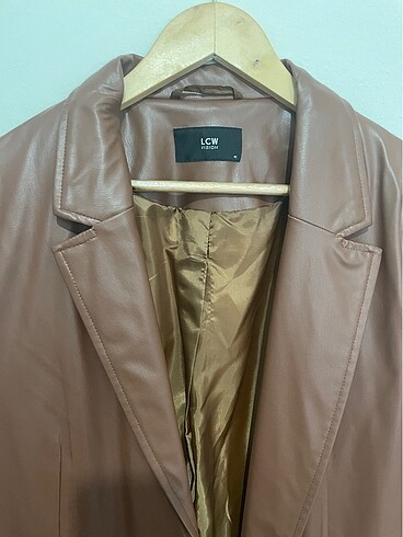 LC Waikiki Deri ceket
