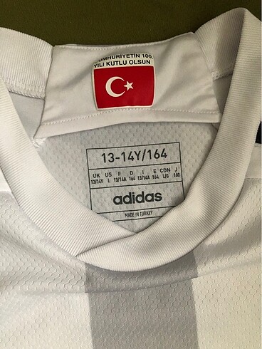 13-14 Yaş Beden beyaz Renk Orjinal Beşiktaş forma