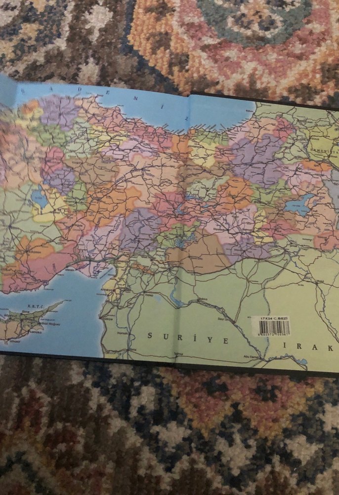 Siyah Kapaklı Sanat Kitabı - Görsel 3