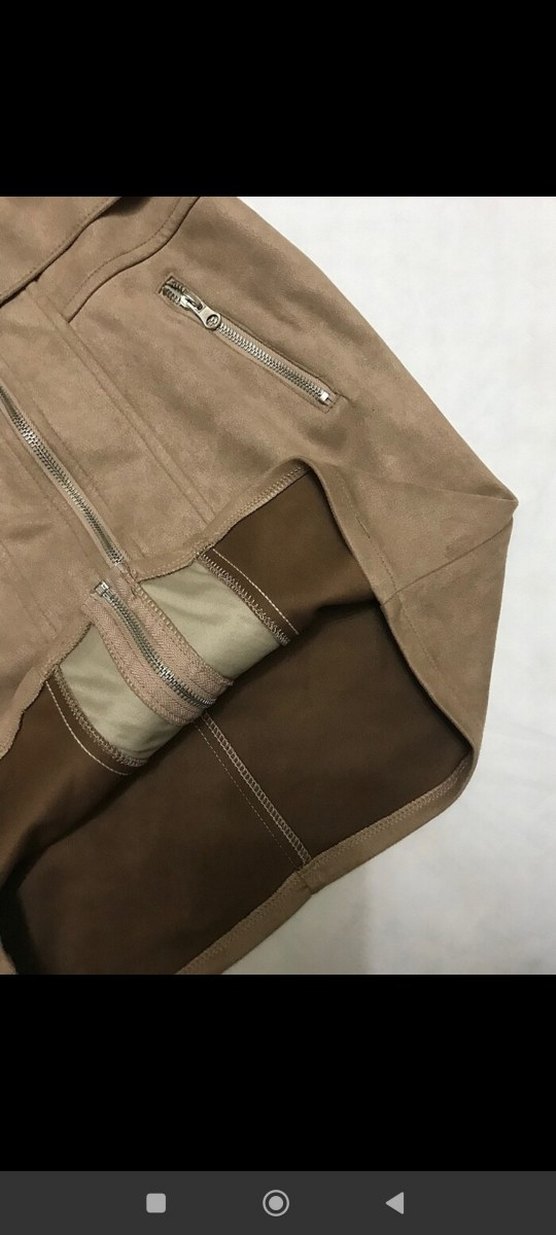 Kemer Detaylı Bej Süet Mini Etek - Görsel 4