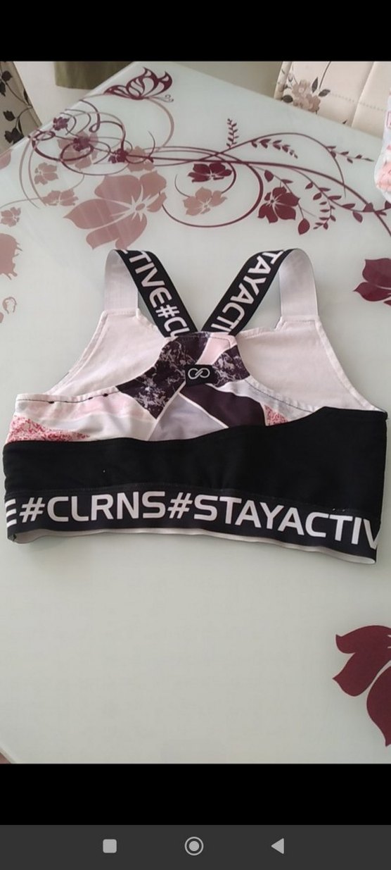 Sokak Stili Siyah Mini Spor Sütyeni - Görsel 2