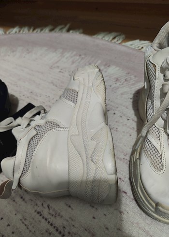 Beyaz Bağcıklı Kadın Spor Ayakkabı - Görsel 3