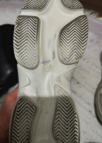 Beyaz Bağcıklı Kadın Spor Ayakkabı - Görsel 4