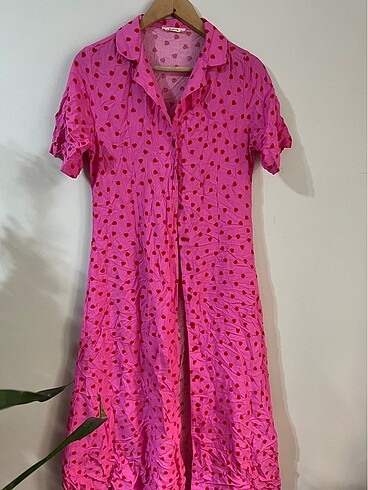 Pembe Kalpli Elbise