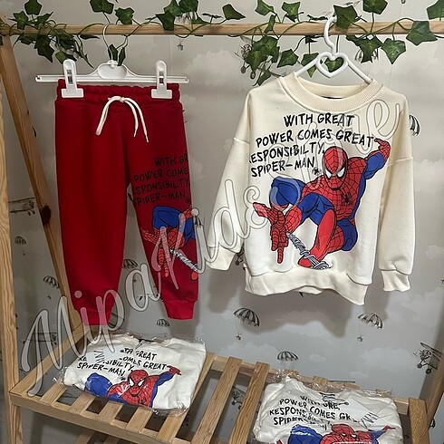 Spiderman takım