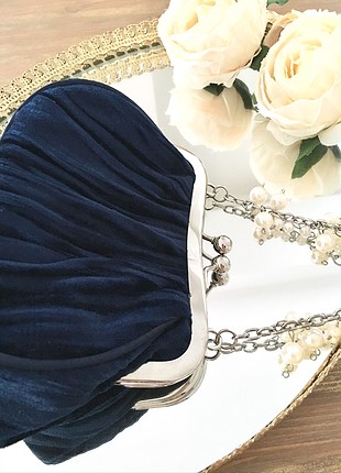 Accessorize Kadife clutch çanta