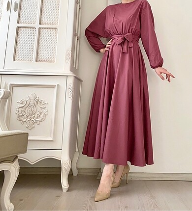 Kuşaklı elbise