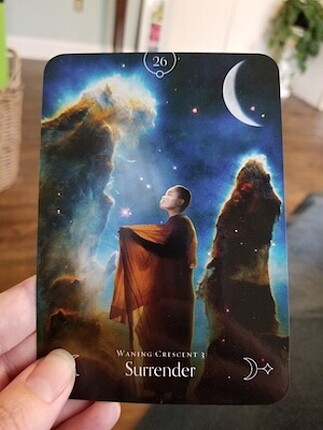  Queen of the moon Oracle