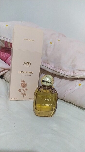 Mad inviting