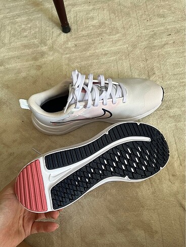 38 Beden Nike yürüyüş koşu ayakkabısı