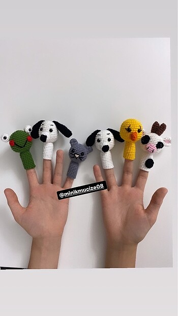 Amigurumi parmak kukla