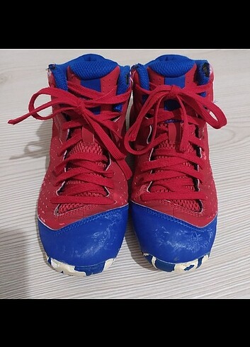 32 Beden Adidas orjinal basketbol ayakkabısı 
