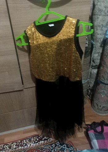 Kolsuz, Altın Renkli Parlak tüllü kız elbise - Görsel 4