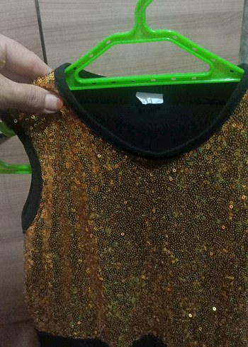 Kolsuz, Altın Renkli Parlak tüllü kız elbise - Görsel 3