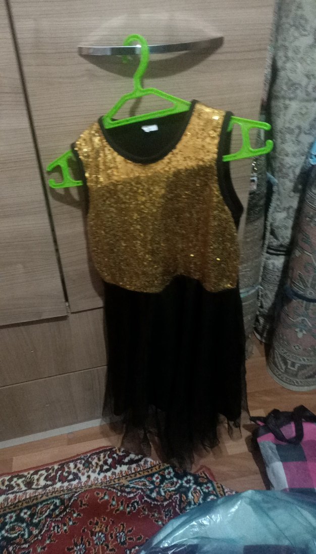 Kolsuz, Altın Renkli Parlak tüllü kız elbise - Görsel 4