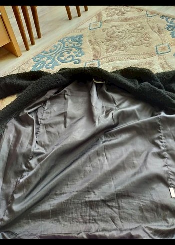 siyah Uzun Kürklü Kadın Kaban - Görsel 2