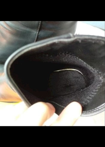 Siyah Deri Tokalı Topuklu Kadın Bot - Görsel 6