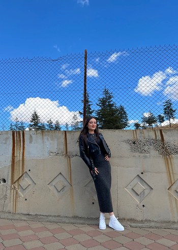 Gri Yüksek Yakalı Uzun Denim Elbise - Görsel 5