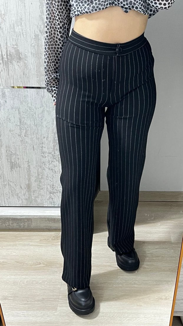 Siyah Çizgili Kumaş Pantolon - Görsel 2