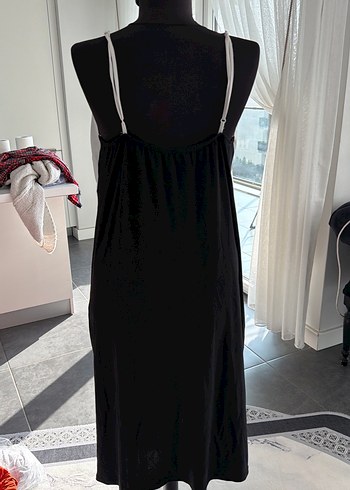 Kadın Siyah Beyaz Uzun V Yaka Elbise - Görsel 2