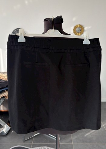 Siyah Bel Detaylı Mini Etek - Görsel 2