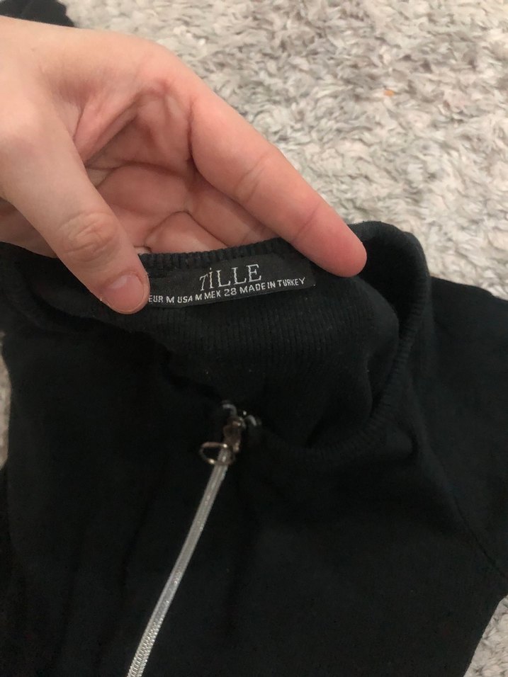 Kadın Siyah Uzun Kollu Fermuarlı V Yaka Kazak - Görsel 3