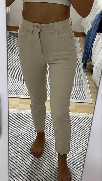 xs Beden Krem rengi jean pantolon