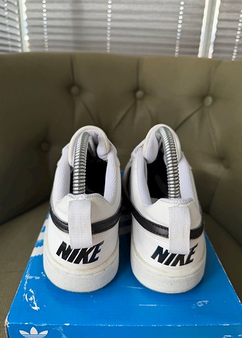 Nike court Borough 37.5 orjinal - Görsel 4