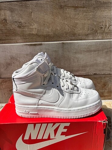 Nike air force 37.5